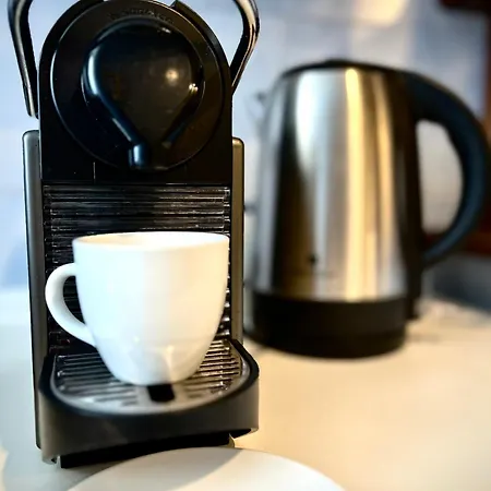 Casa Manzoni By Ninni Μπάρι