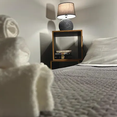 Casa Manzoni By Ninni Μπάρι