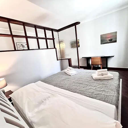 Casa Manzoni By Ninni Μπάρι